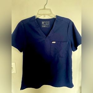 FIGS Catarina One Pocket Scrub Top
